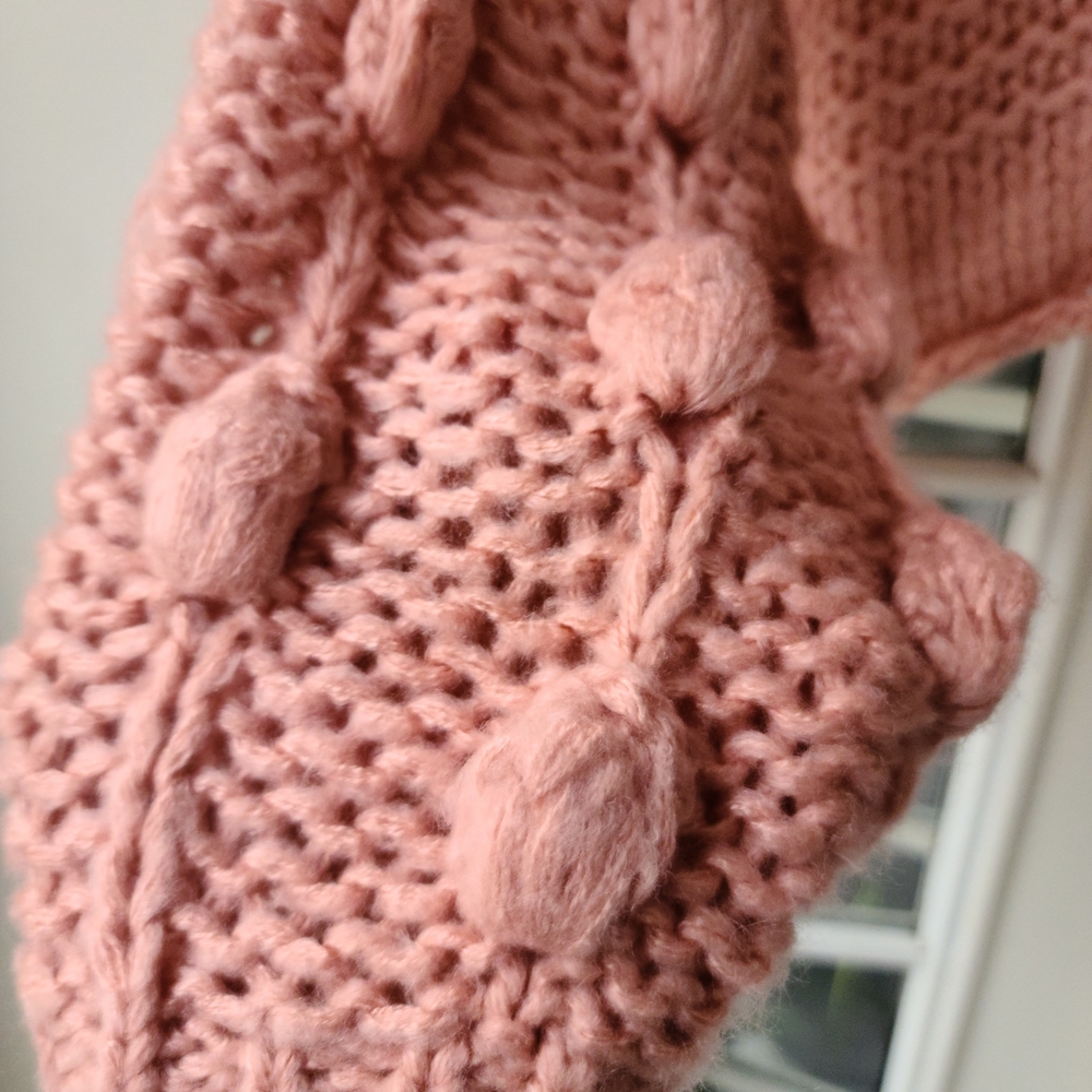 Chunky Knit Pink Sweater - Picture 3 of 4